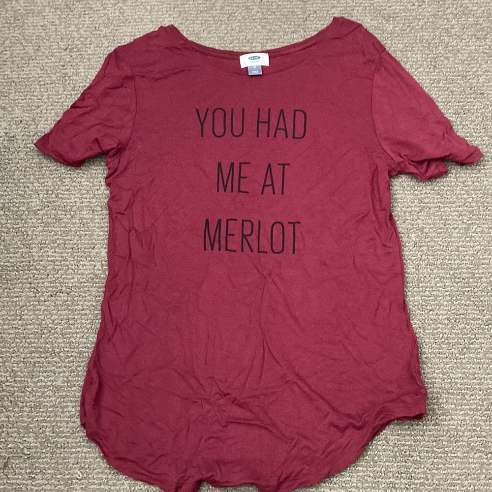 Old navy T-shirt